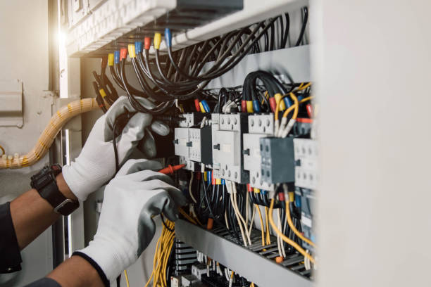 Best Commercial Electrician Services  in Lewiston, UT